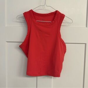 Nike Crop Tank